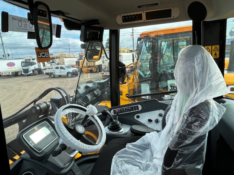 2025 JCB WHEELED LOADER Wheel Loader Image 11