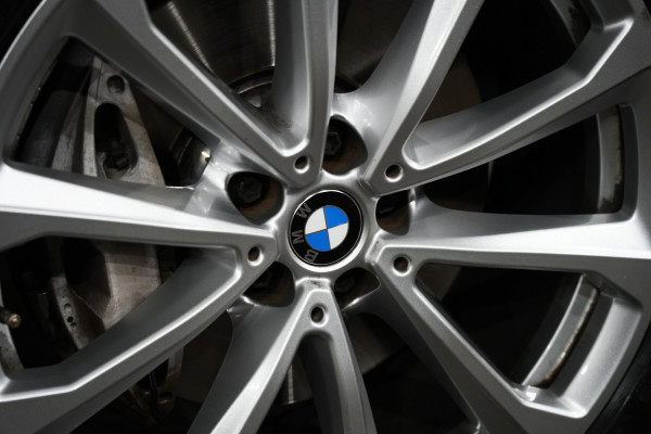 2021 BMW X7 Xdrive30d SUV Image 6