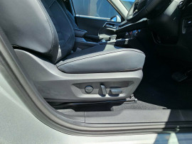 2024 Mitsubishi Outlander ZM Aspire SUV image 26