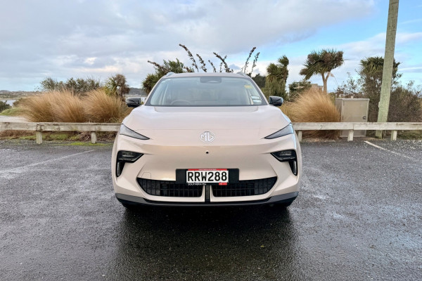 2026 MG MGS5 EV ZS3EM Essence 49 SUV Image 8