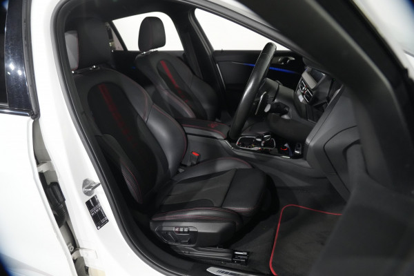 2022 BMW 1 Series 28ti Hatch image 24