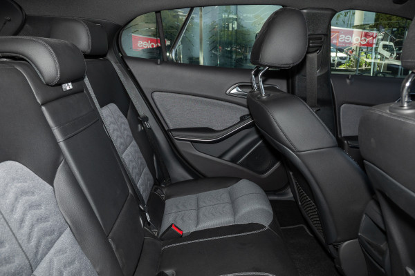 2019 MY10 Mercedes-Benz GLA-Class X156 GLA180 SUV Image 9
