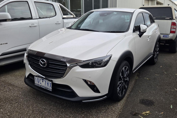 2019 Mazda CX-3 DK sTouring SUV Image 2