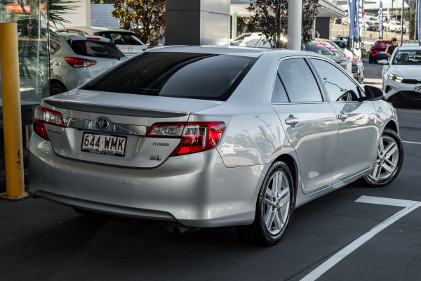 2013 Toyota Camry Hybrid AVV50R HL Sedan Image 2