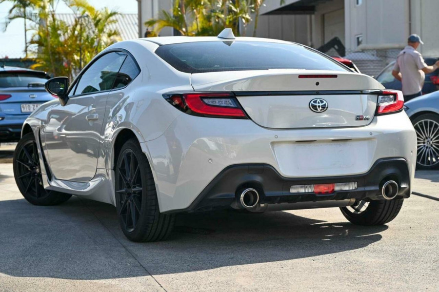 2023 Toyota 86 ZN8 GTS Coupe Image 2