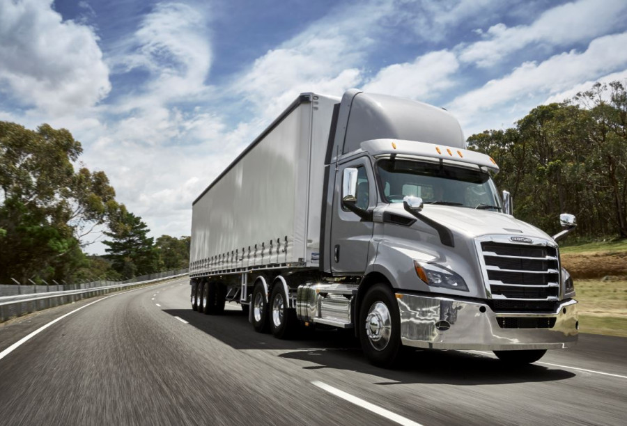 2021 Freightliner Cascadia 116 IMMEDIATE DELIVERY | 500,000km free