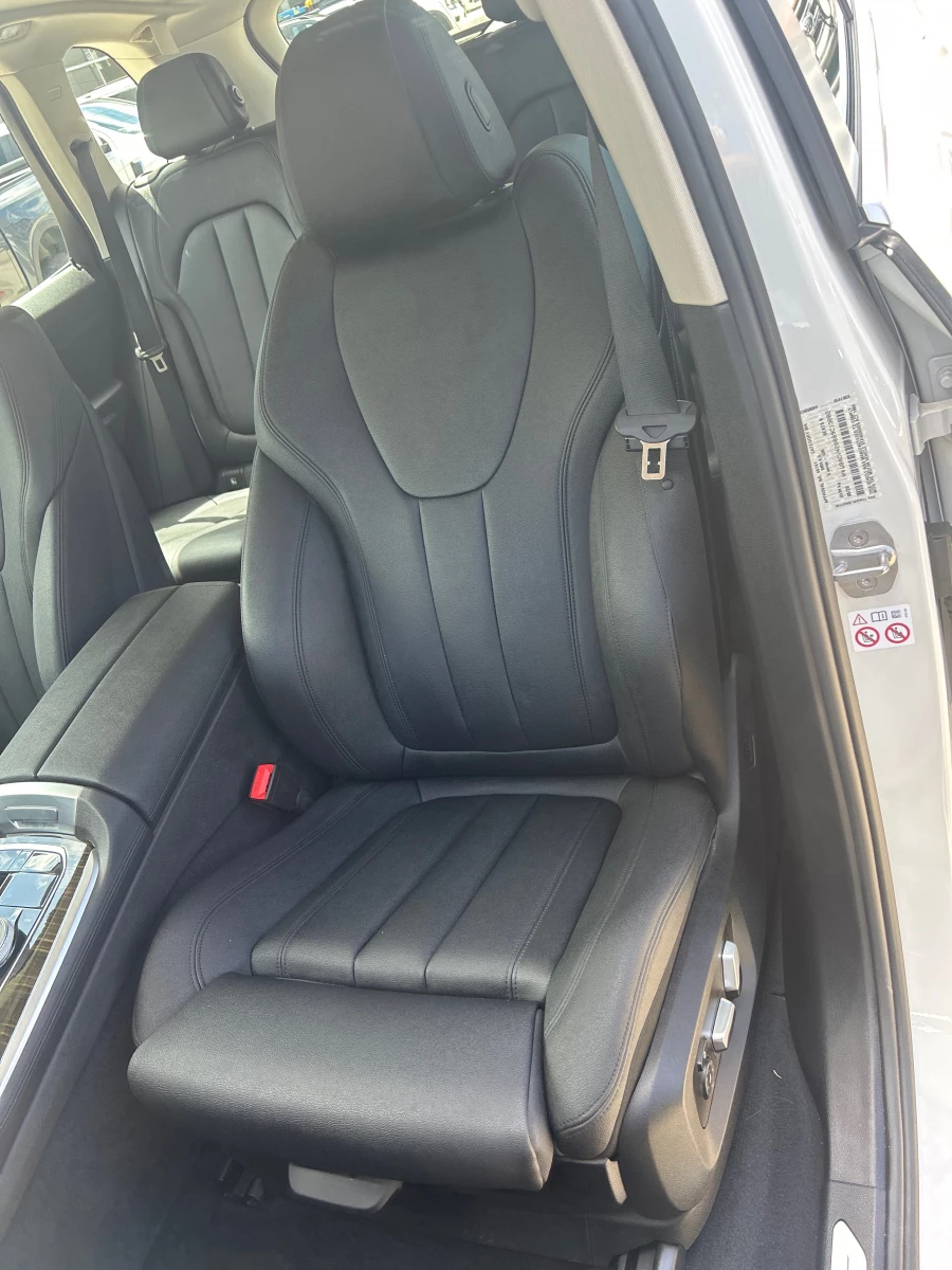 2020 BMW X5 G05 xDrive25d SUV Image 11