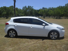 2018 MY19 Kia Cerato BD S Hatchback