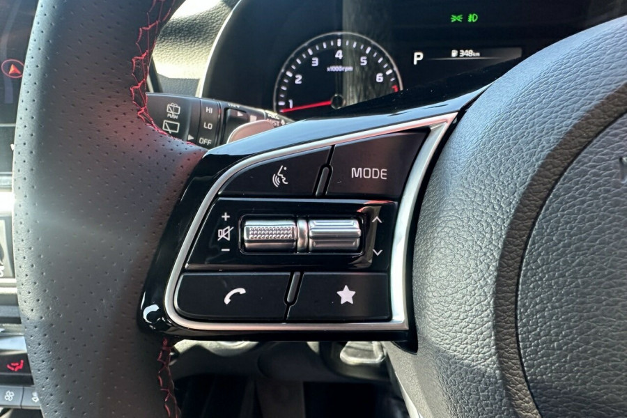 2024 Kia Cerato BD GT Hatch Image 17