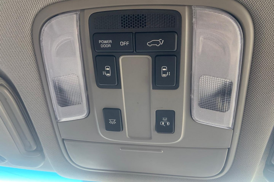 2020 Kia Carnival YP SLi Van Image 39