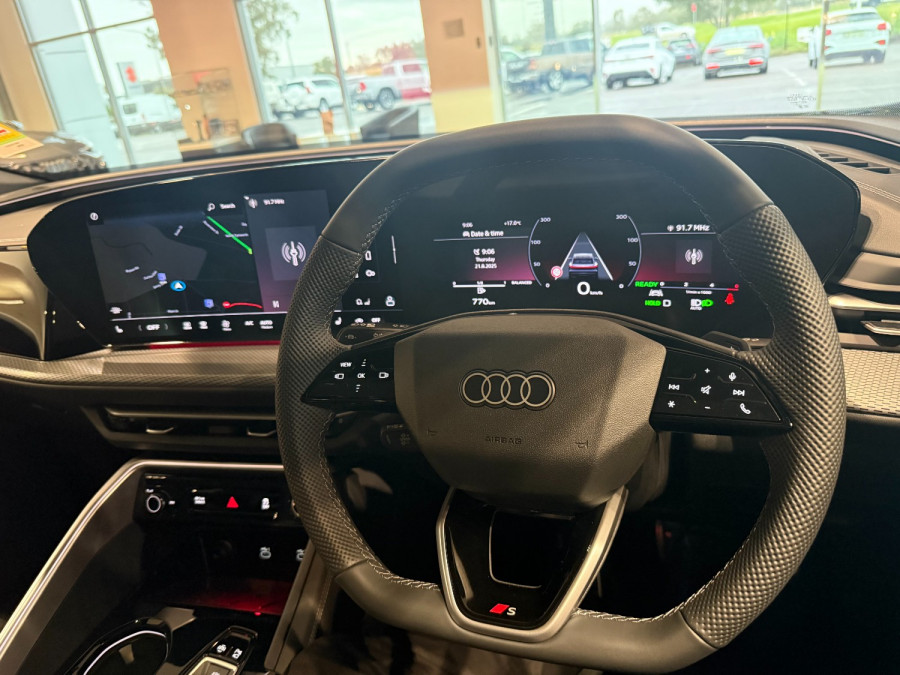 2025 Audi Q5 FY TDI Sport SUV Image 17