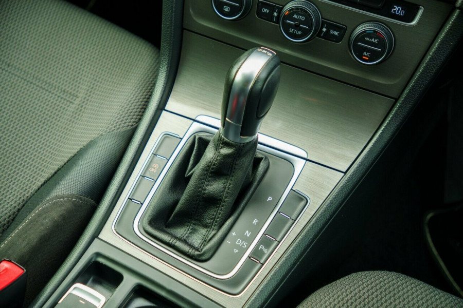 2013 Volkswagen Golf 7 90TSI Comfortline Hatch Image 13
