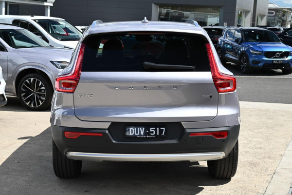 2025 MY26 Volvo XC40 XZ Ultra B4 Bright SUV Image 4