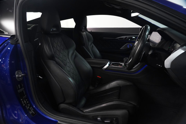 2020 BMW M8 Competition Coupe Image 33