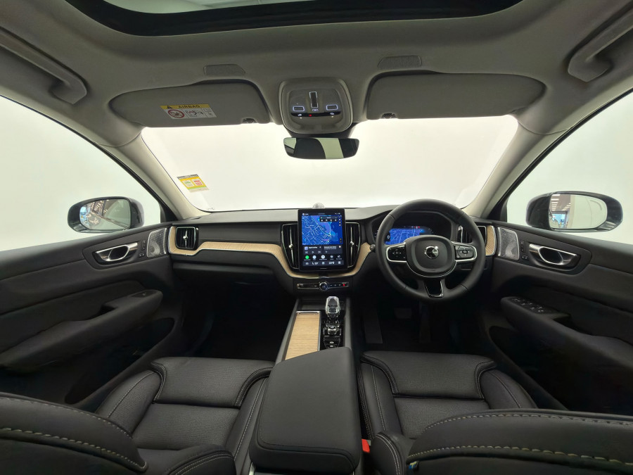 2025 MY26 Volvo XC60 UZ Ultra B5 Dark SUV Image 13