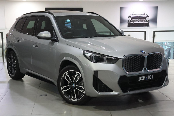 BMW iX1 xDrive30 M Sport U11
