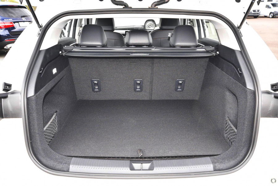 2024 MY24.5 MG HS AS33 Excite SUV Image 8