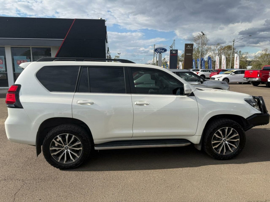 2023 Toyota LandCruiser Prado GDJ150R Kakadu SUV Image 8