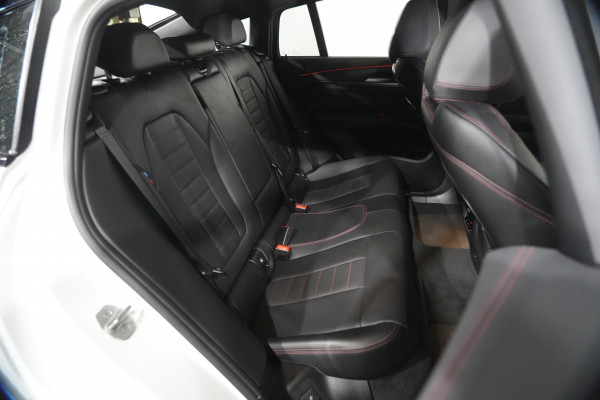 2022 BMW X4 M40i SUV Image 31