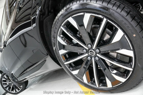 2026 Volvo XC60 UZ Ultra T8 Plug-in Hybrid Dark SUV Image 4