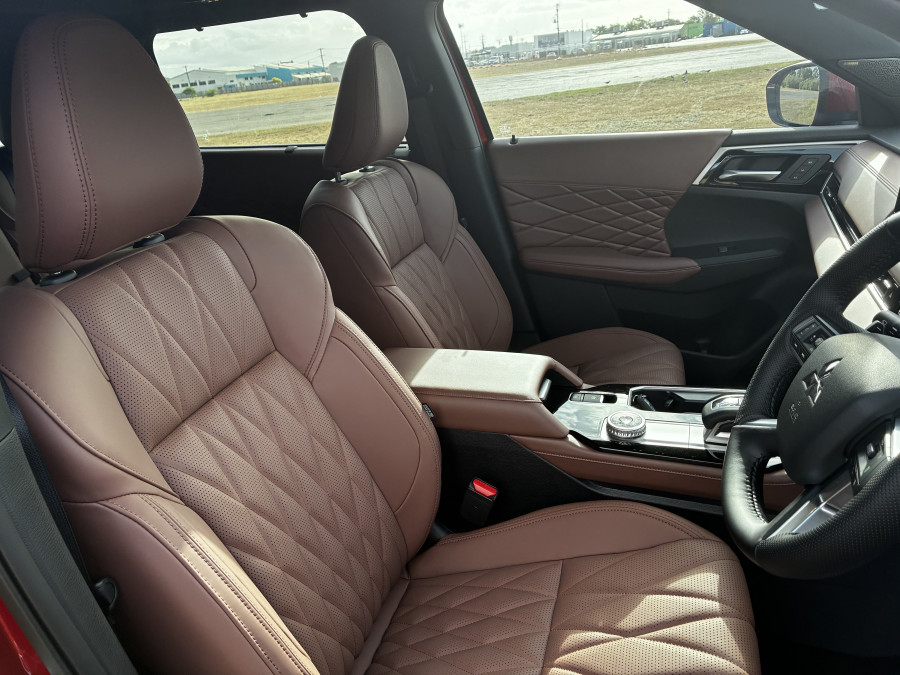 2026 Mitsubishi Outlander ZM Exceed Tourer SUV Image 11