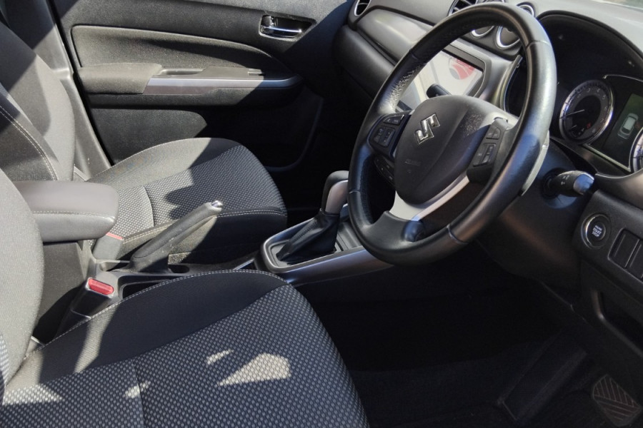 2022 Suzuki Vitara LY Series II Turbo SUV Image 9