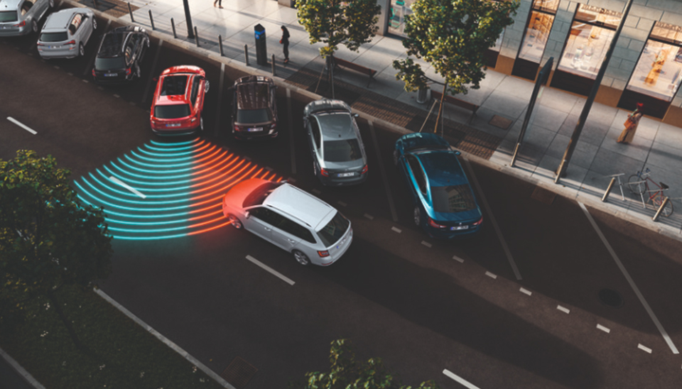 Karoq Rear Traffic Alert