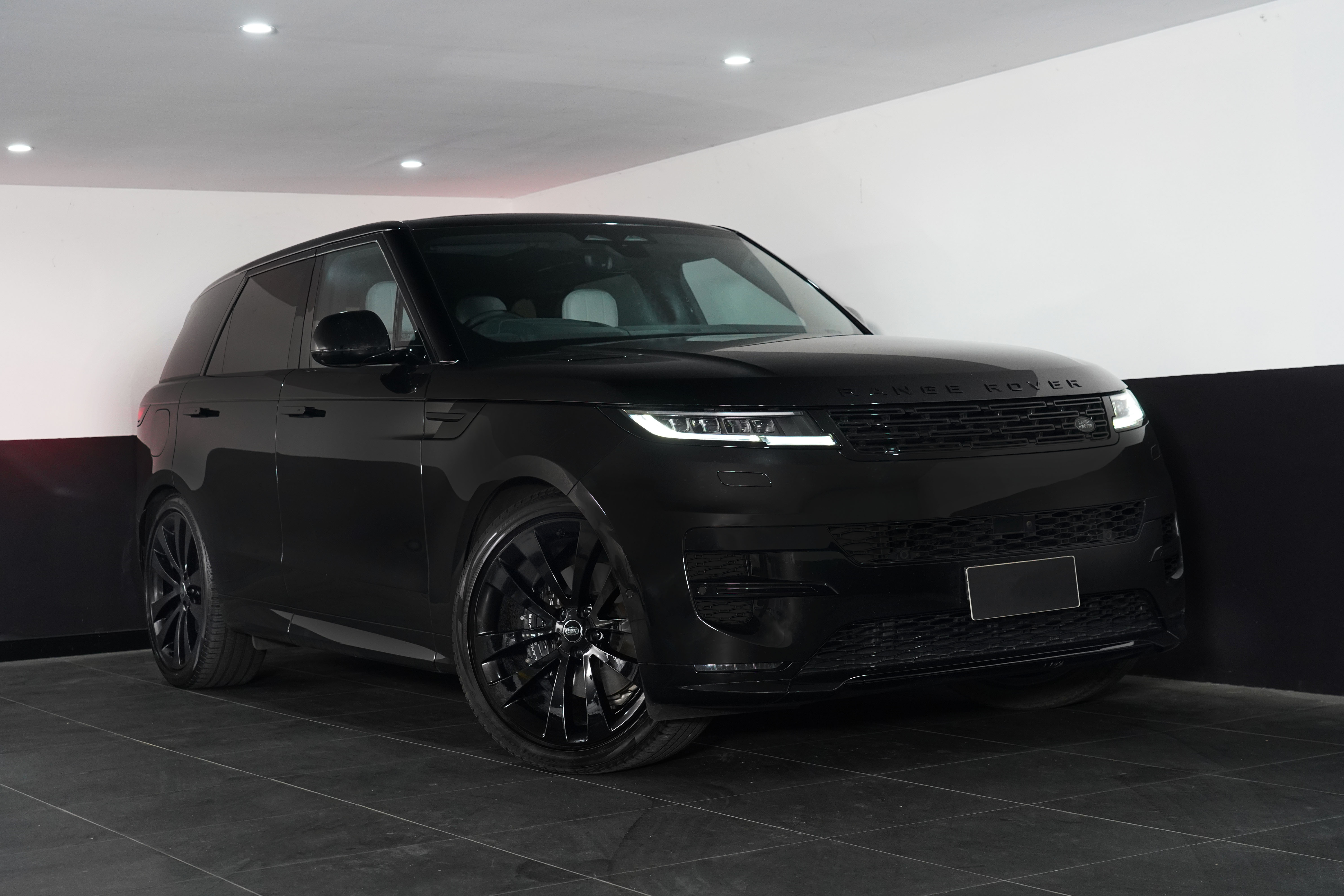 2023 Land Rover Range Rover Sport Sport D300 Se Dynamic (221kw) SUV Image 11