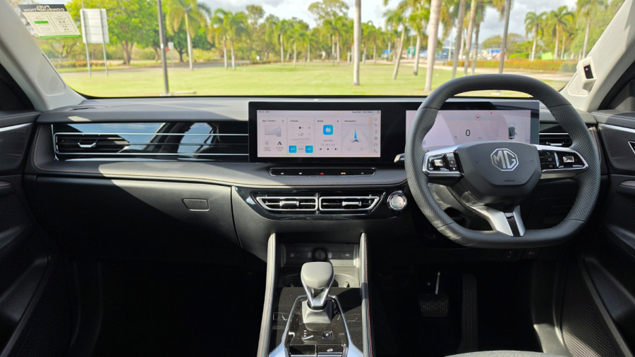 2026 MY25 MG HS AS33H Excite Hybrid+ SUV Image 14