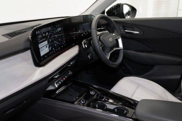 2025 Audi Q3 F3 TFSI 110kW SUV image 8