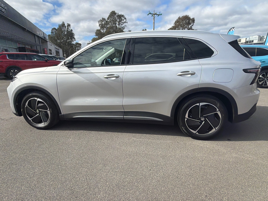 2025 MG MGS5 EV ZS3EM Essence 62 SUV Image 3