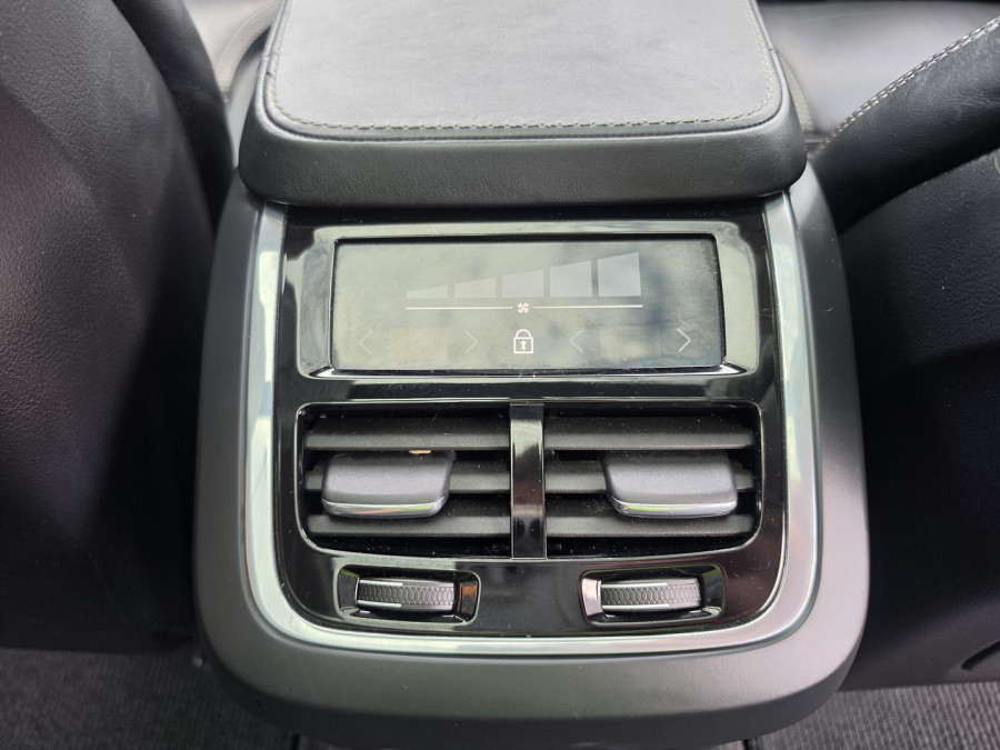 2019 Volvo V90 Cross Country P Series D5 Wagon Image 19