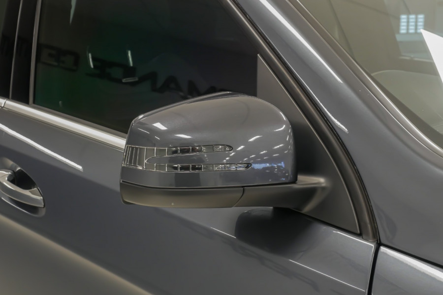 2012 Mercedes-Benz M-Class W166 ML63 AMG SUV Image 13