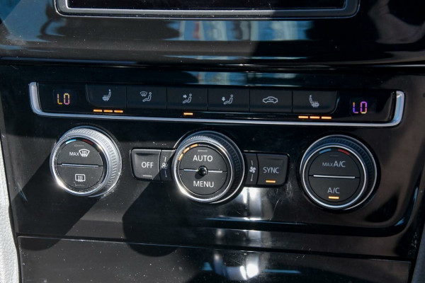 2014 MY15 Volkswagen Golf 7 R Hatch Image 16