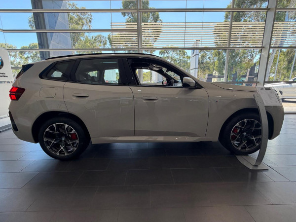 2026 MY25 BMW X3 G45 20 xDrive SUV image 3