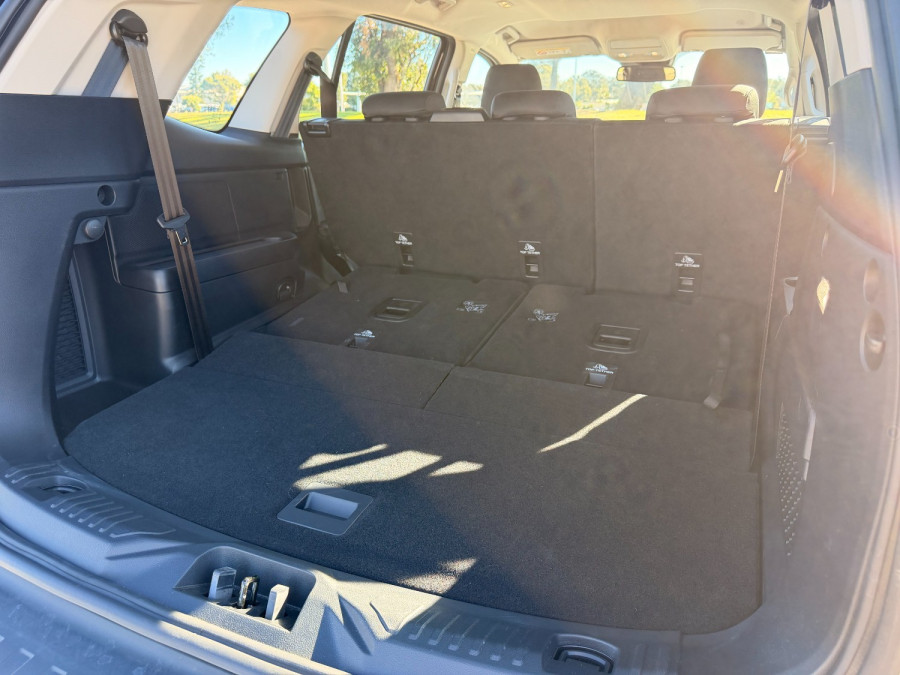 2025 MY25.25 Ford Everest UB Ambiente SUV Image 15
