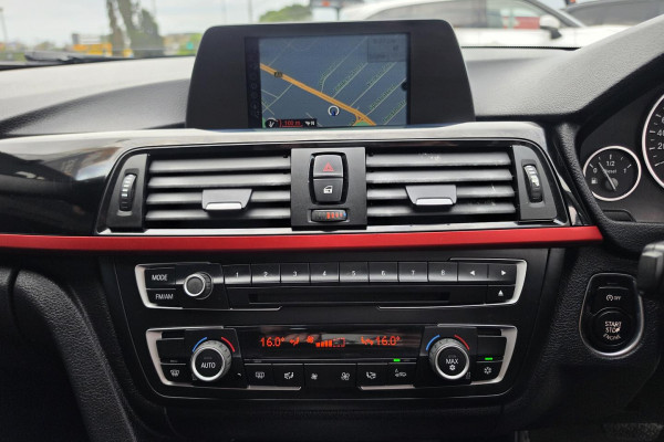 2012 BMW 3 Series F30 320d M Sport Sedan Image 21