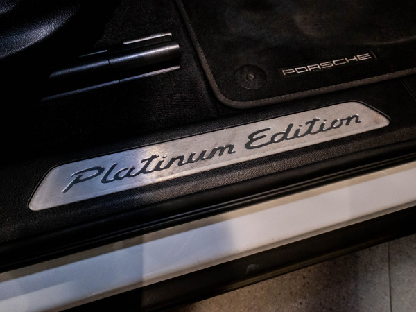 2022 MY23 Porsche Cayenne S Platinum Edition Coupe image 31