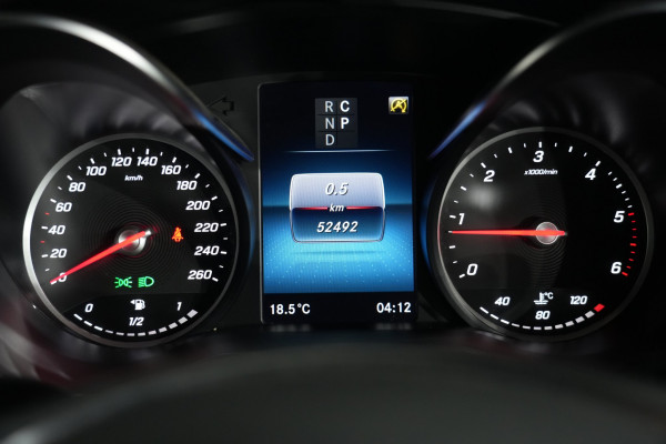 2022 Mercedes-Benz V-Class V250 d Avantgarde People Mover Image 14