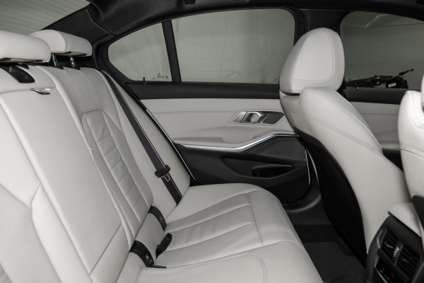 2025 BMW 3 Series G20 LCI II 340i M Sport Sedan image 9