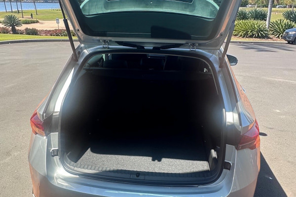 2025 Skoda Octavia 110TSI Select Wagon Image 7