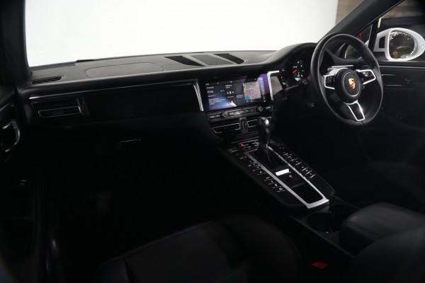 2021 Porsche Macan GTS SUV Image 12