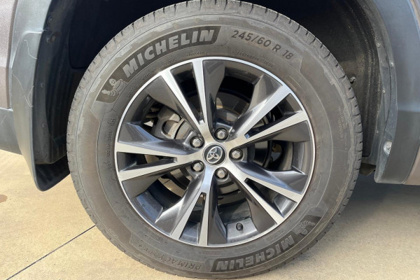 2017 Toyota Kluger GSU55R GX SUV Image 34