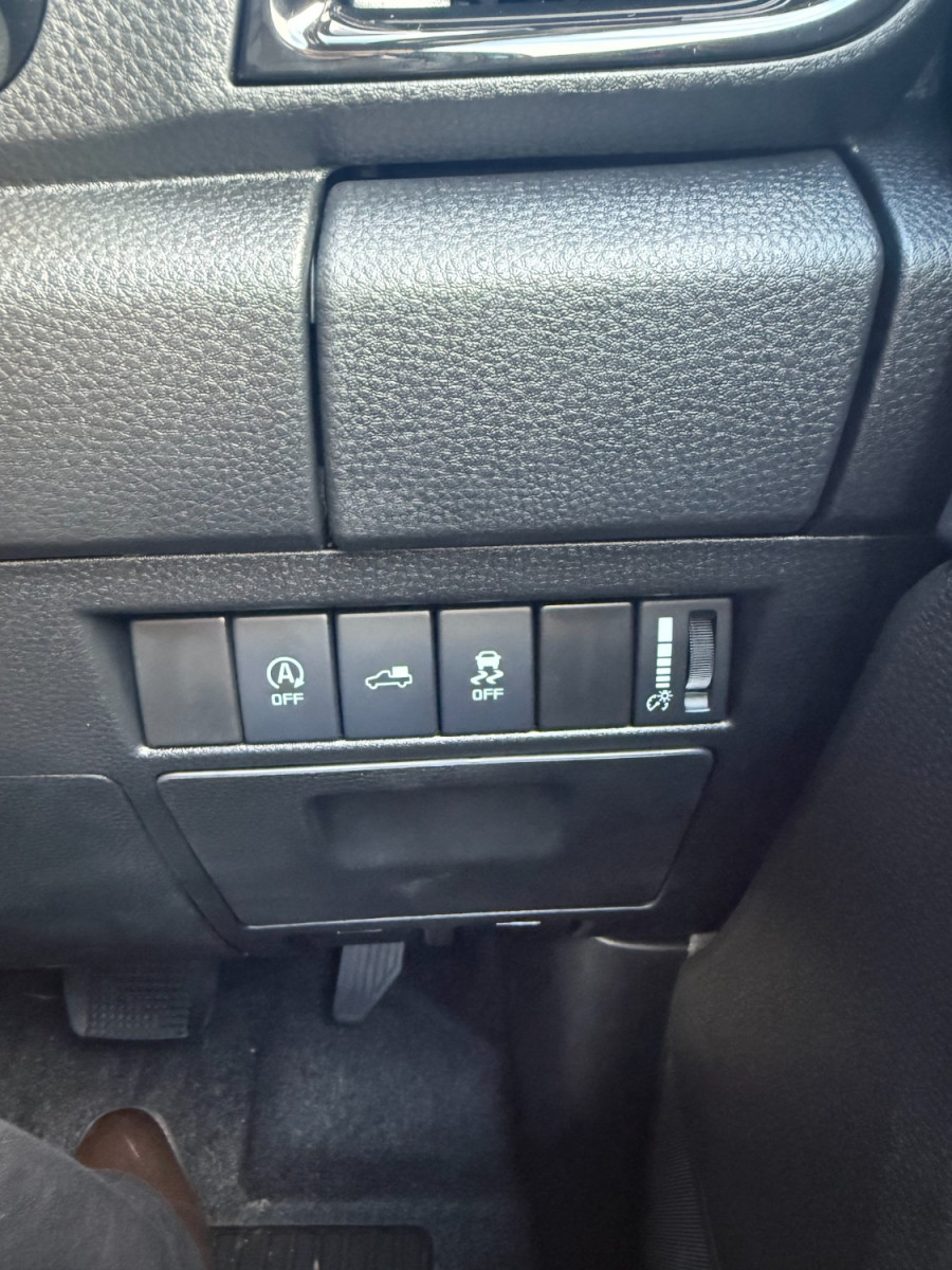 2026 Isuzu D-MAX RG X-TERRAIN Ute Image 19