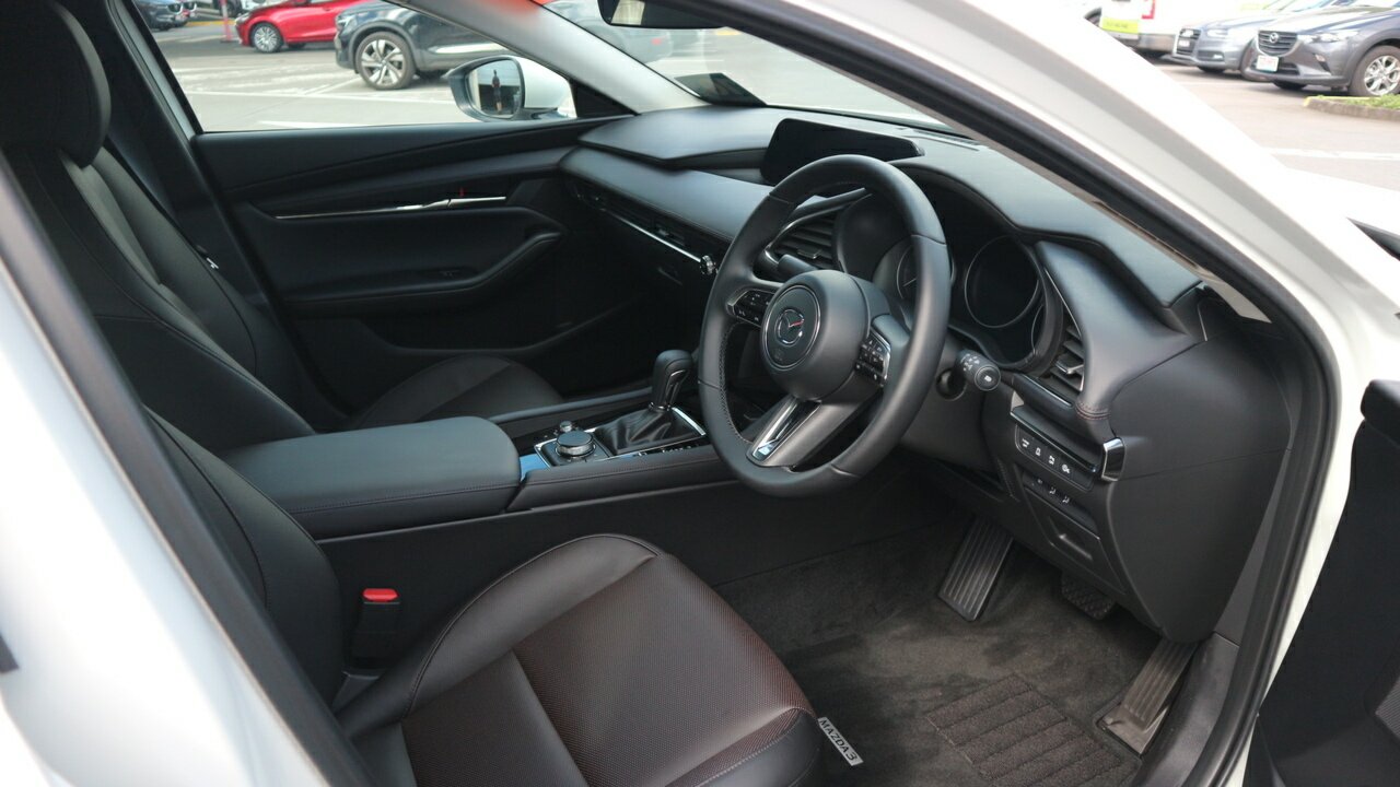 2024 Mazda 3 BP G20 Touring Hatch Image 15
