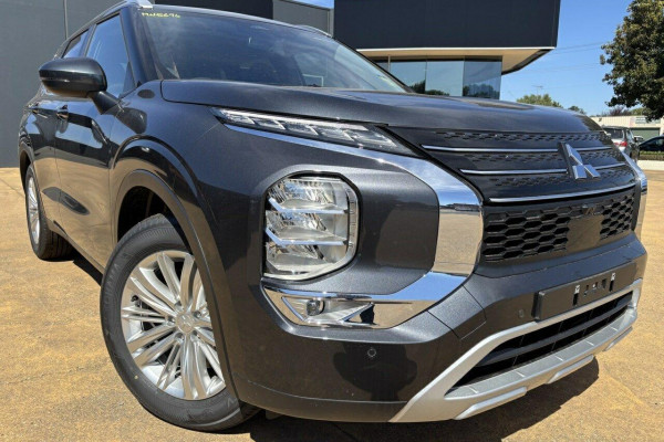 2024 Mitsubishi Outlander ZM LS SUV