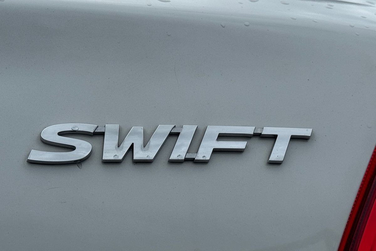 2023 Suzuki Swift AZ Series II GL Hatch Image 20