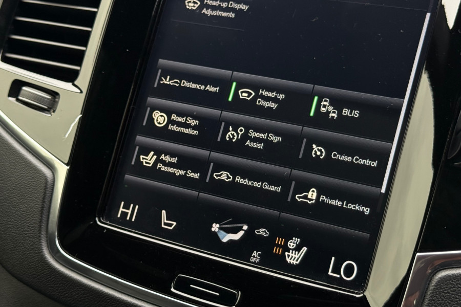 2017 MY18 Volvo XC90 L Series T8 R-Design Wagon Image 18