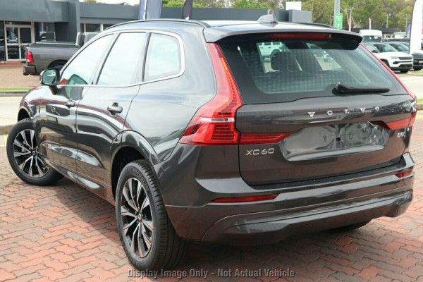 2025 Volvo XC60 UZ Plus B5 SUV Image 3