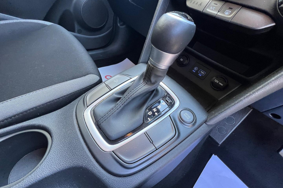 2020 Hyundai KONA OS.3 Active SUV Image 22
